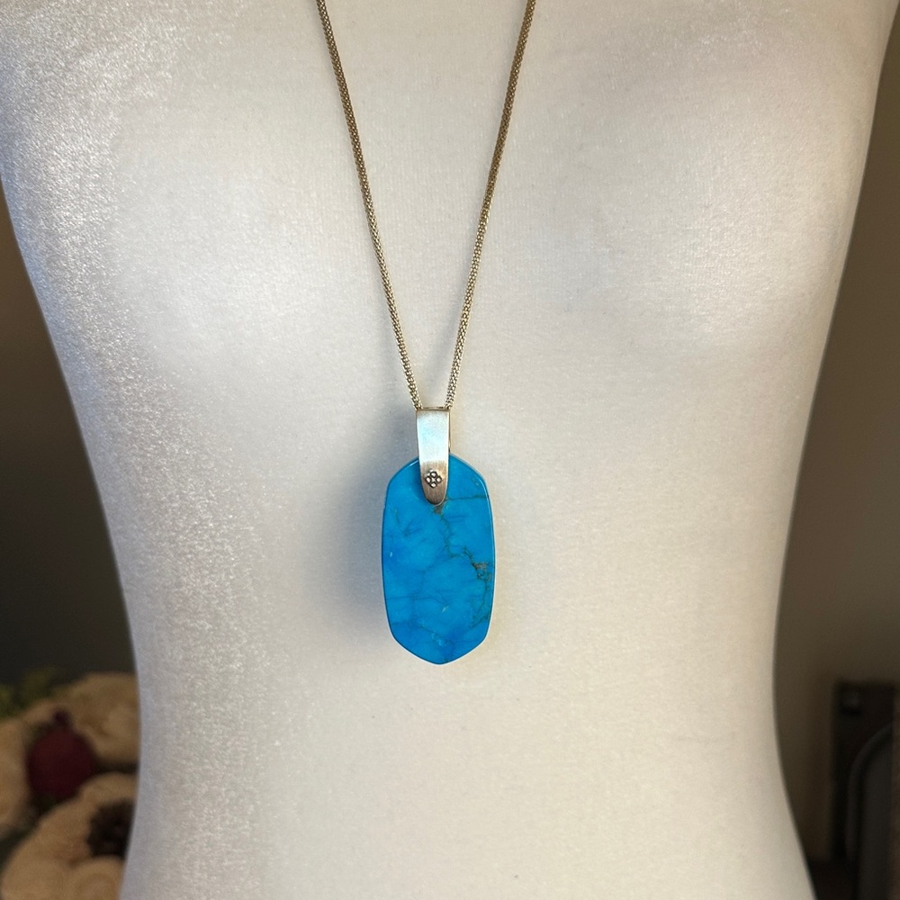 Kendra Scott Turquoise Pendant Necklace